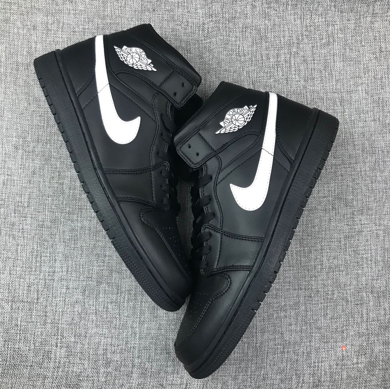 New Air Jordan 1 Mid Black White